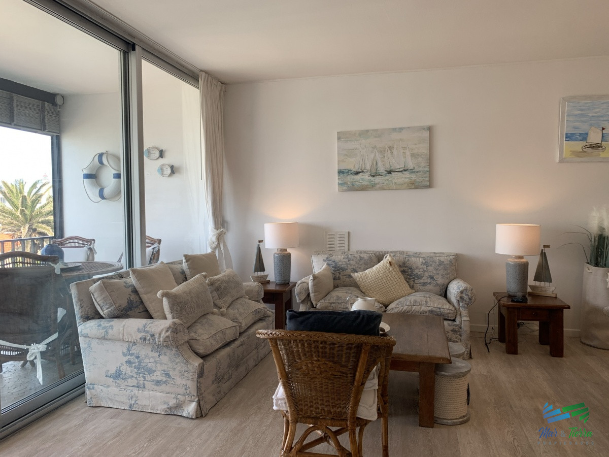 Apartamento ID.4771 - Apartamento en venta, edificio Lafayette 3 dormitorios vista a la brava 