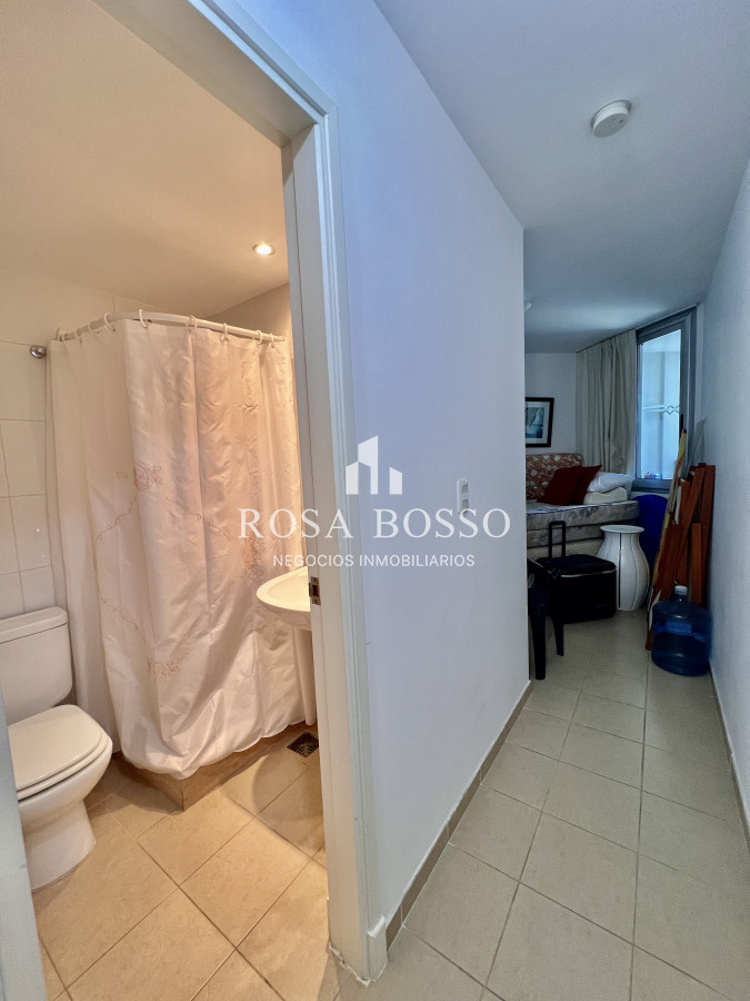 Apartamento ID.9753 - Venta Brava- Punta del Este;  4 dormitorios; 4 baños; piscina; loza radiante. Ideal para todo el año
