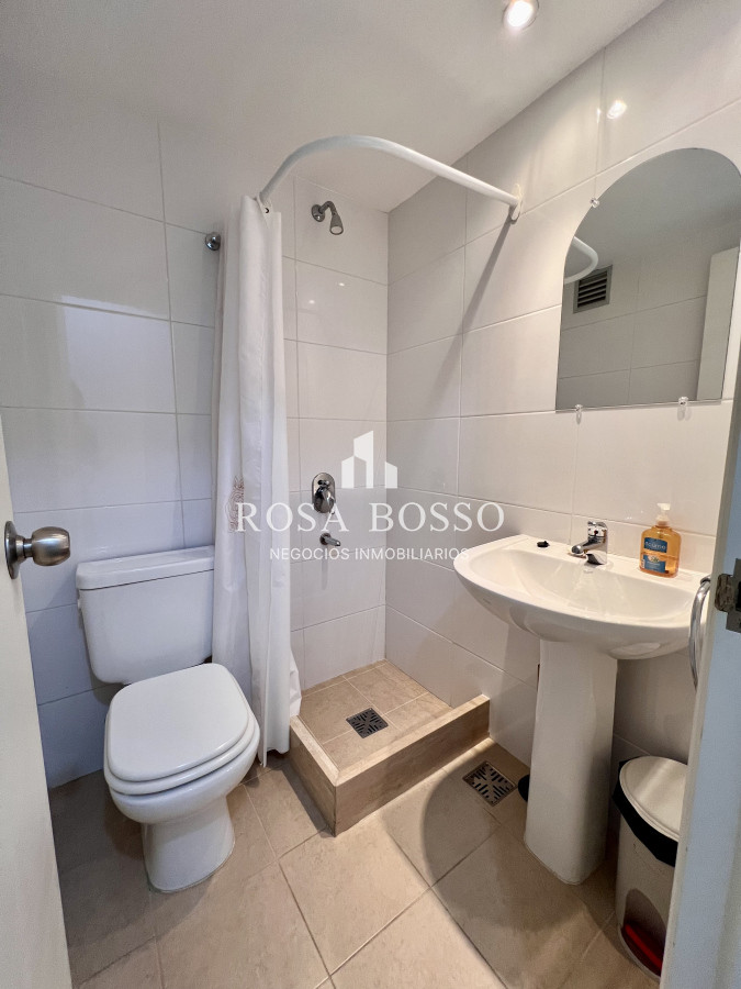 Apartamento ID.9753 - Venta Brava- Punta del Este;  4 dormitorios; 4 baños; piscina; loza radiante. Ideal para todo el año