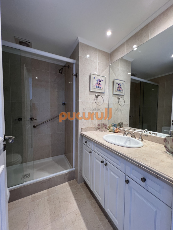 Apartamento ID.2749 - VENTA LE JARDIN RESIDENCE - ESQUINERO- MANSA-PUNTA DEL ESTE. 