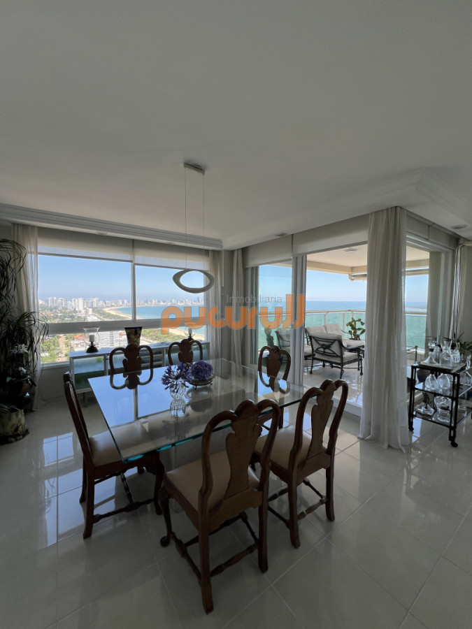 Apartamento ID.2749 - VENTA LE JARDIN RESIDENCE - ESQUINERO- MANSA-PUNTA DEL ESTE. 