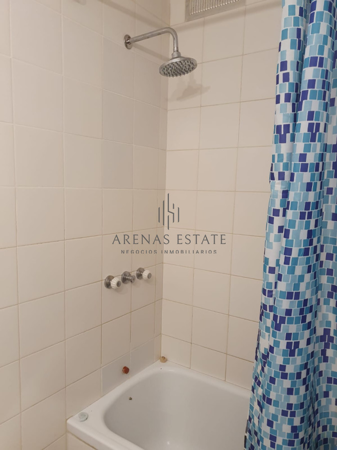 Apartamento ID.4159 - Edificio Lafayette 2 dormitorios 2 baños Puerto Península vista Mansa y Brava Garaje Balcón