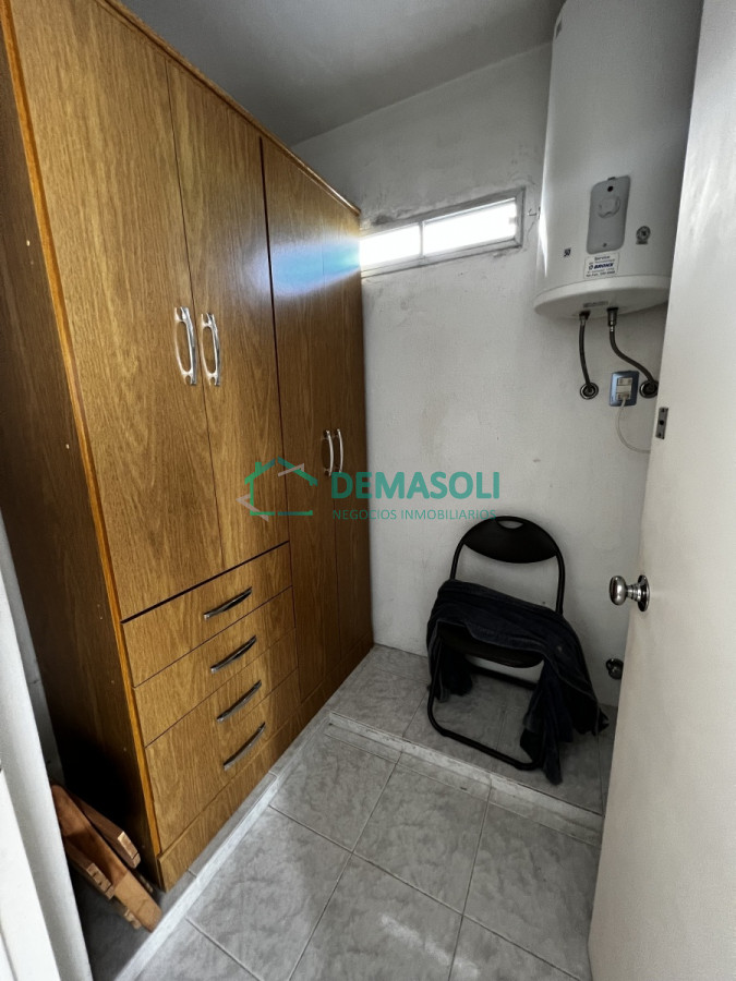 Apartamento ID.871 - 4 dormitorios, estufa a leña, ascensor, garaje en el corazón de la peninsula y a una cuadra del mar.