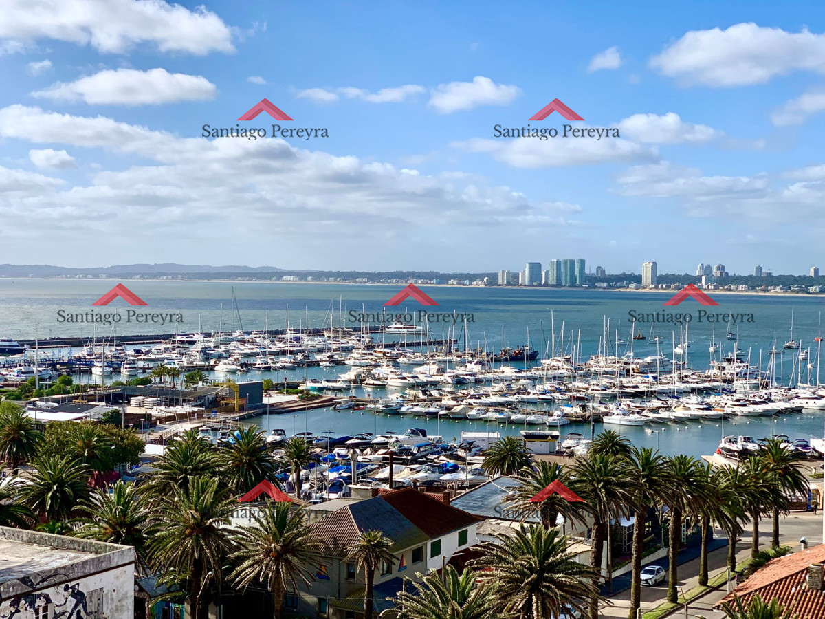 Apartamento ID.16752 - Edificio Lafayette 2 dormitorios 2 baños Puerto Península vista Mansa y Brava Garaje Balcón