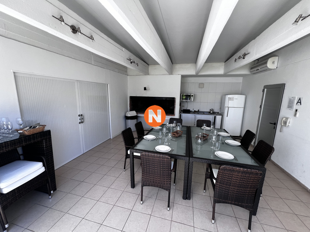 Apartamento Ref.224003 - Venta Brava- Punta del Este;  4 dormitorios; 4 baños; piscina; loza radiante. Ideal para todo el año