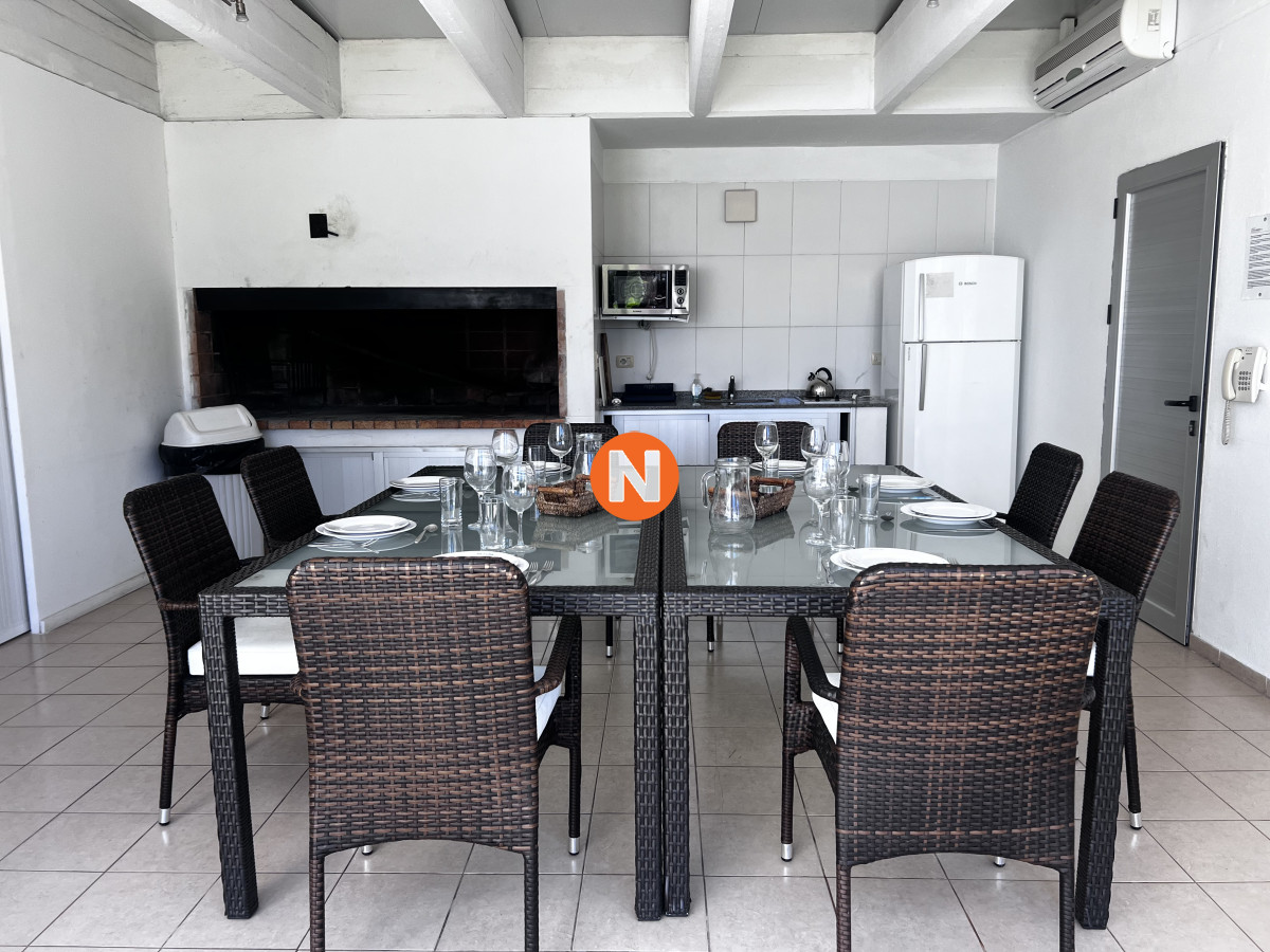 Apartamento Ref.224003 - Venta Brava- Punta del Este;  4 dormitorios; 4 baños; piscina; loza radiante. Ideal para todo el año