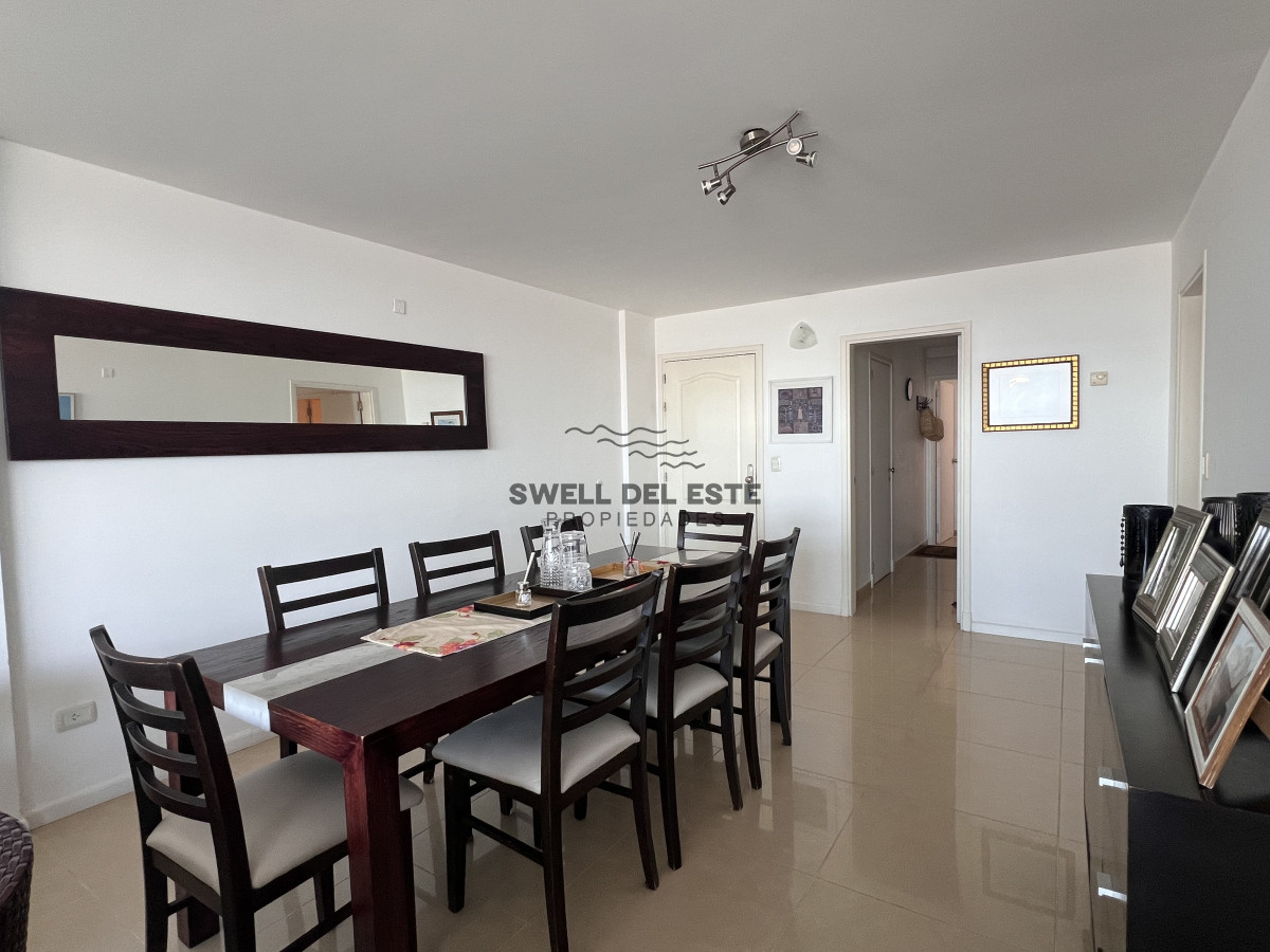 Apartamento ID.106 - Venta apartamento de 4 dormitorios y 4 baños con piscina y loza radiante en la brava  
