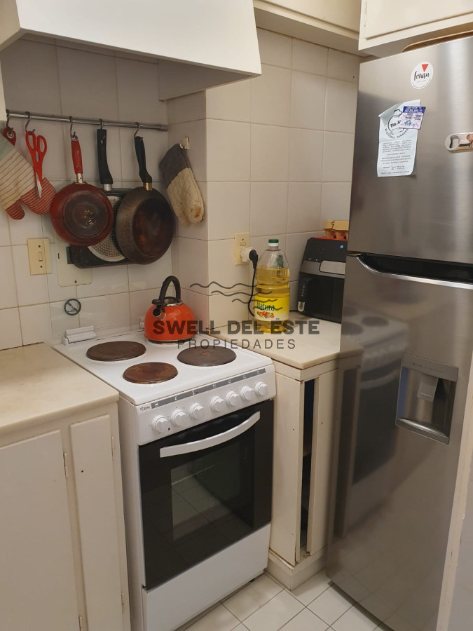 Apartamento ID.246 - Edificio Lafayette 2 dormitorios 2 baños Puerto Península vista Mansa y Brava Garaje Balcón