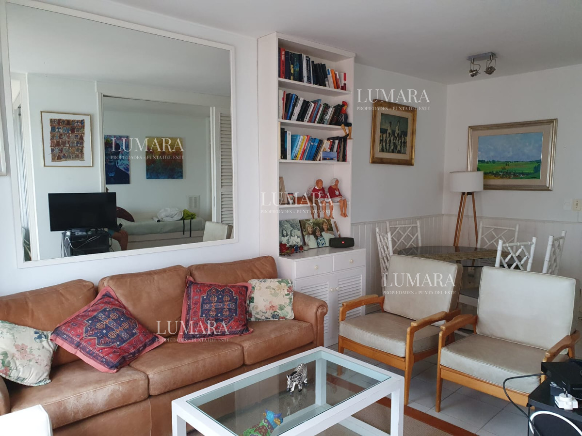 Apartamento ID.3252 - Edificio Lafayette 2 dormitorios 2 baños Puerto Península vista Mansa y Brava Garaje Balcón