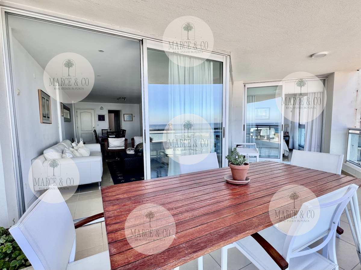 Apartamento ID.2375 - Venta apartamento de 4 dormitorios y 4 baños con piscina y loza radiante en la brava  