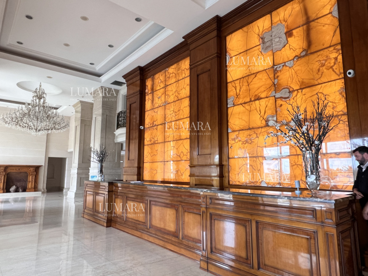 Apartamento ID.3174 - VENTA LE JARDIN RESIDENCE - ESQUINERO- MANSA-PUNTA DEL ESTE. 