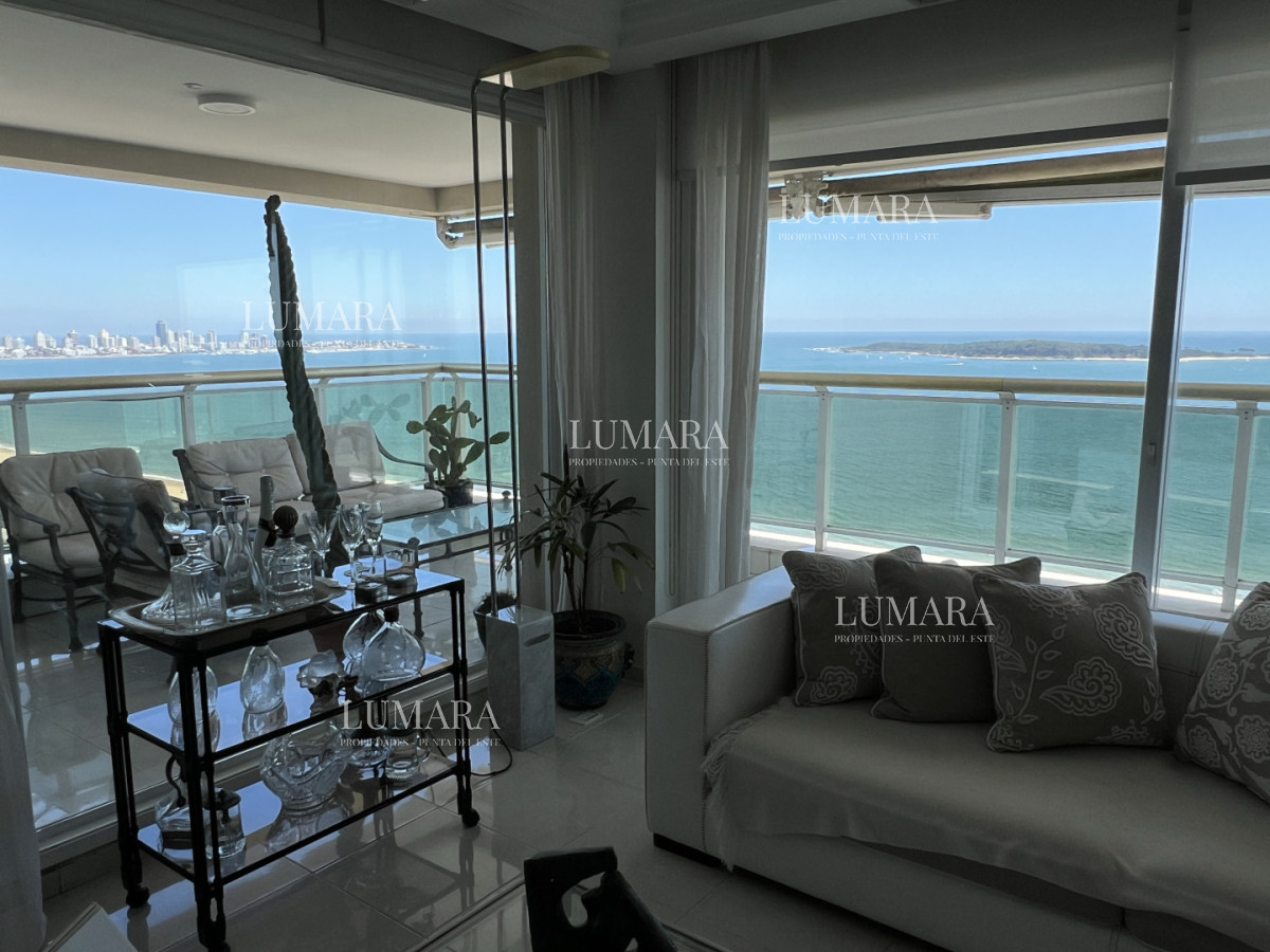 Apartamento ID.3174 - VENTA LE JARDIN RESIDENCE - ESQUINERO- MANSA-PUNTA DEL ESTE. 