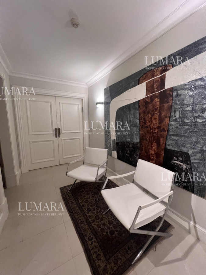 Apartamento ID.3174 - VENTA LE JARDIN RESIDENCE - ESQUINERO- MANSA-PUNTA DEL ESTE. 