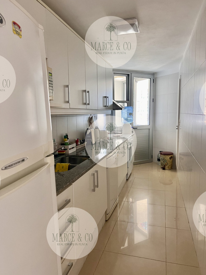 Apartamento ID.2375 - Venta apartamento de 4 dormitorios y 4 baños con piscina y loza radiante en la brava  