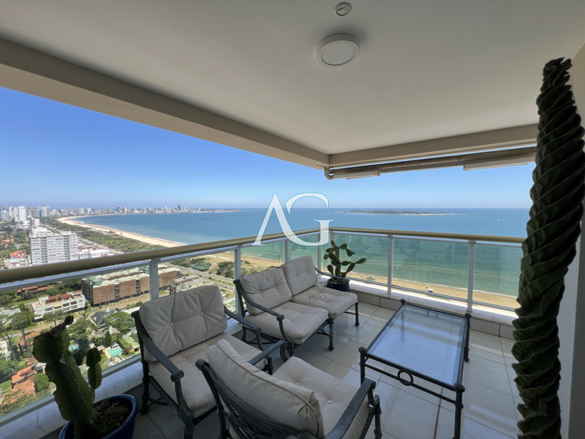 Apartamento ID.445 - VENTA LE JARDIN RESIDENCE - ESQUINERO- MANSA-PUNTA DEL ESTE. 
