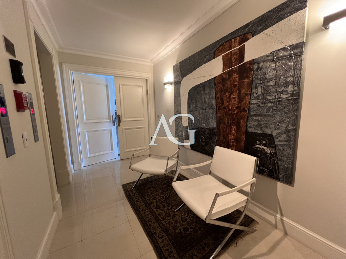 Apartamento ID.445 - VENTA LE JARDIN RESIDENCE - ESQUINERO- MANSA-PUNTA DEL ESTE. 