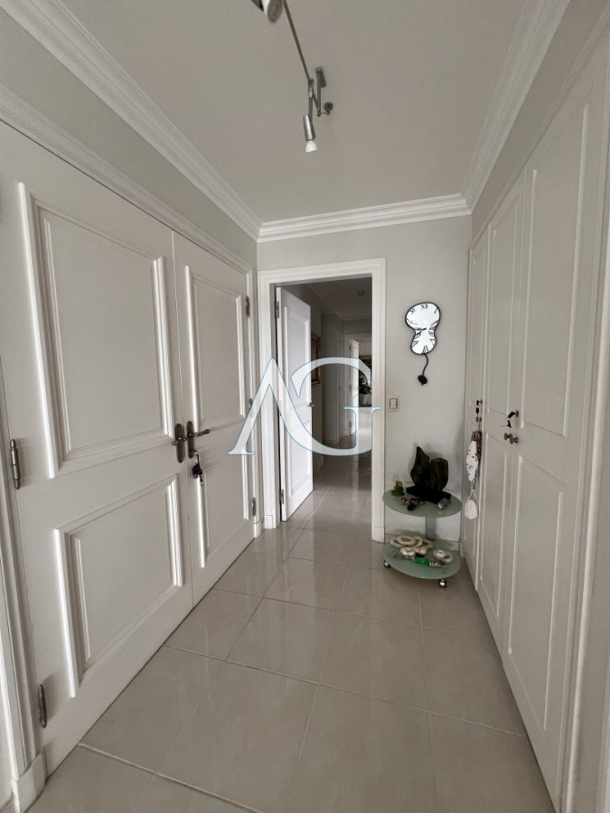 Apartamento ID.445 - VENTA LE JARDIN RESIDENCE - ESQUINERO- MANSA-PUNTA DEL ESTE. 