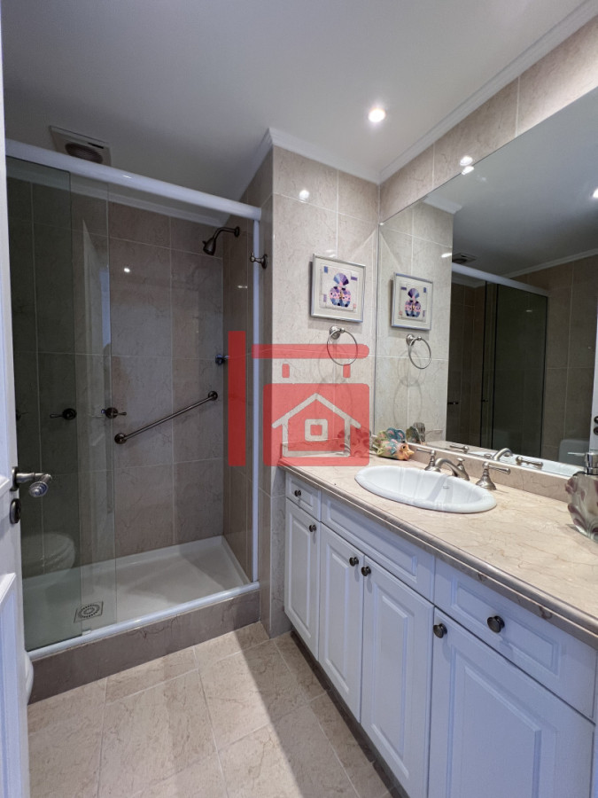 Apartamento ID.290 - VENTA LE JARDIN RESIDENCE - ESQUINERO- MANSA-PUNTA DEL ESTE. 