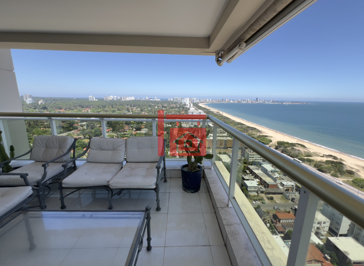 Apartamento ID.290 - VENTA LE JARDIN RESIDENCE - ESQUINERO- MANSA-PUNTA DEL ESTE. 
