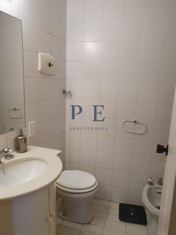 2 dormitorios | 2 baños | 70 m² propios | Garaje | Vista al Puerto. - Imagen 8