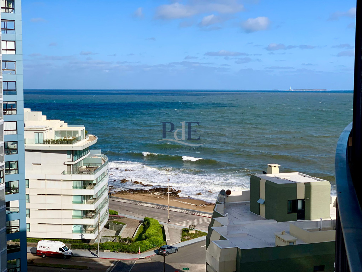 2 dormitorios | 2 baños | 70 m² propios | Garaje | Vista al Puerto. - Imagen 16