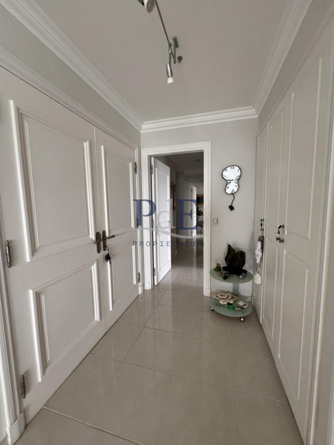 VENTA LE JARDIN RESIDENCE - ESQUINERO- MANSA-PUNTA DEL ESTE.  - Imagen 3