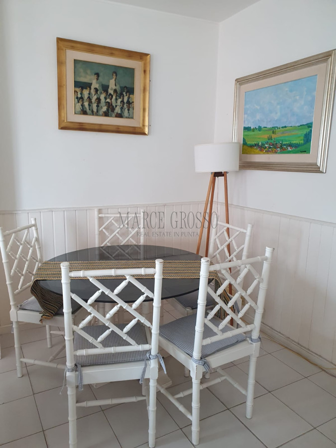 Apartamento ID.39 - Edificio Lafayette 2 dormitorios 2 baños Puerto Península vista Mansa y Brava Garaje Balcón