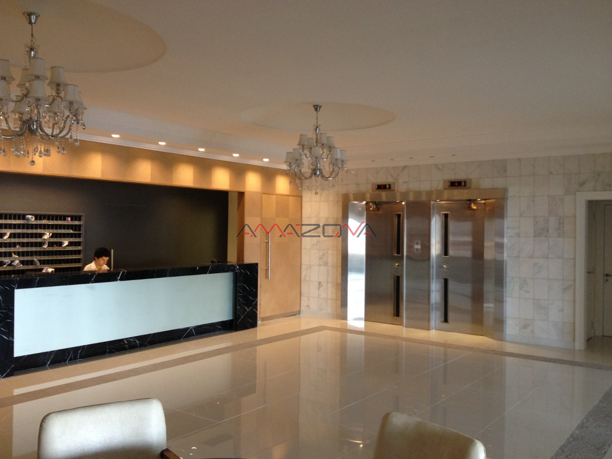 Apartamento ID.4946 - Alquiler Peninsula monoambiente vista al mar aire acondicionado mucama 