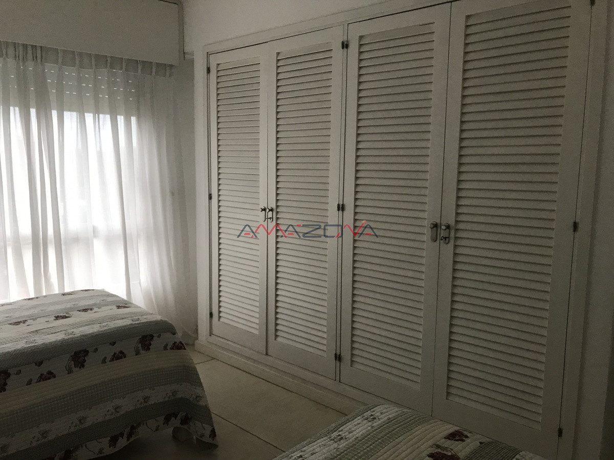 Apartamento ID.5316 - Dormar: 3 Dormitorios, 3 baños, mucama diaria, piscina, frente al shopping