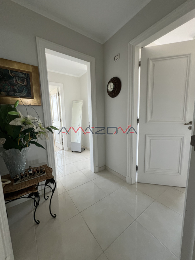 Apartamento ID.5780 - VENTA LE JARDIN RESIDENCE - ESQUINERO- MANSA-PUNTA DEL ESTE. 