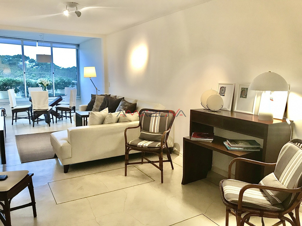 Apartamento ID.5316 - Dormar: 3 Dormitorios, 3 baños, mucama diaria, piscina, frente al shopping