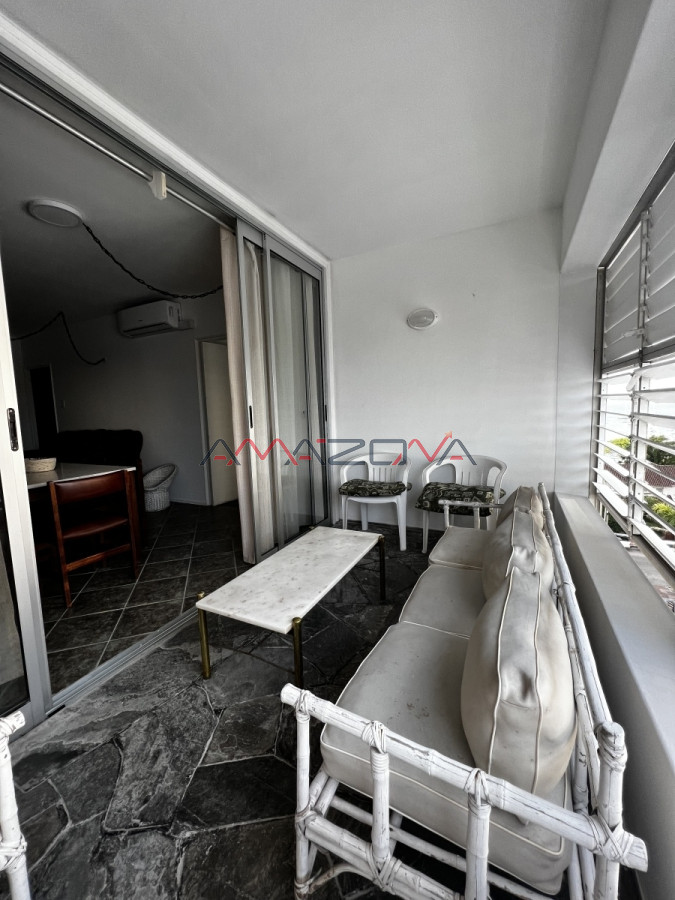 Apartamento ID.5345 - 2 dormitorios, garaje, balcon, wifi, mucama diaria.