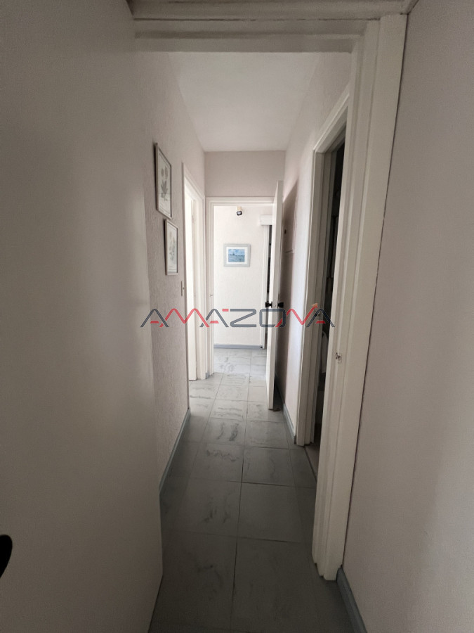 Apartamento ID.4872 - Punta del Este-2 dormitorio-Vista al Puerto- Edificio Lafayette