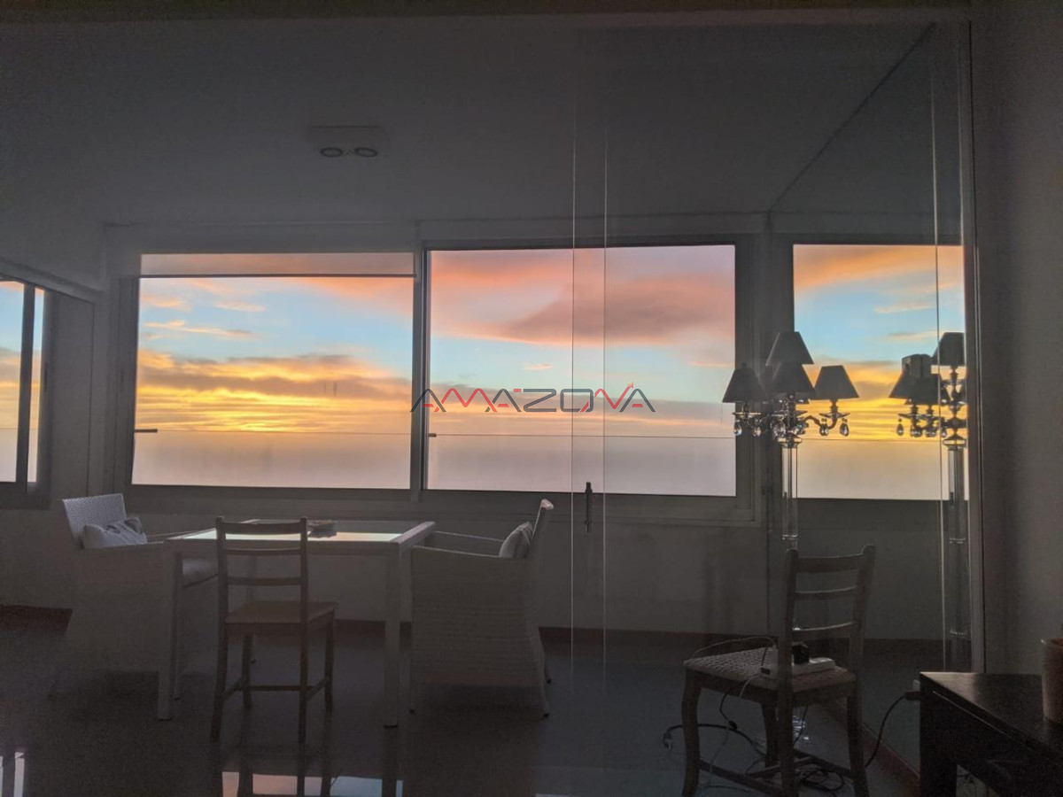 Apartamento ID.5770 - Tiburon 3, 4 dormitorios, playa brava, Punta del Este, piscina, mucama, servicio de playa cancha de tenis