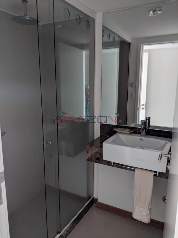 Apartamento ID.5770 - Tiburon 3, 4 dormitorios, playa brava, Punta del Este, piscina, mucama, servicio de playa cancha de tenis