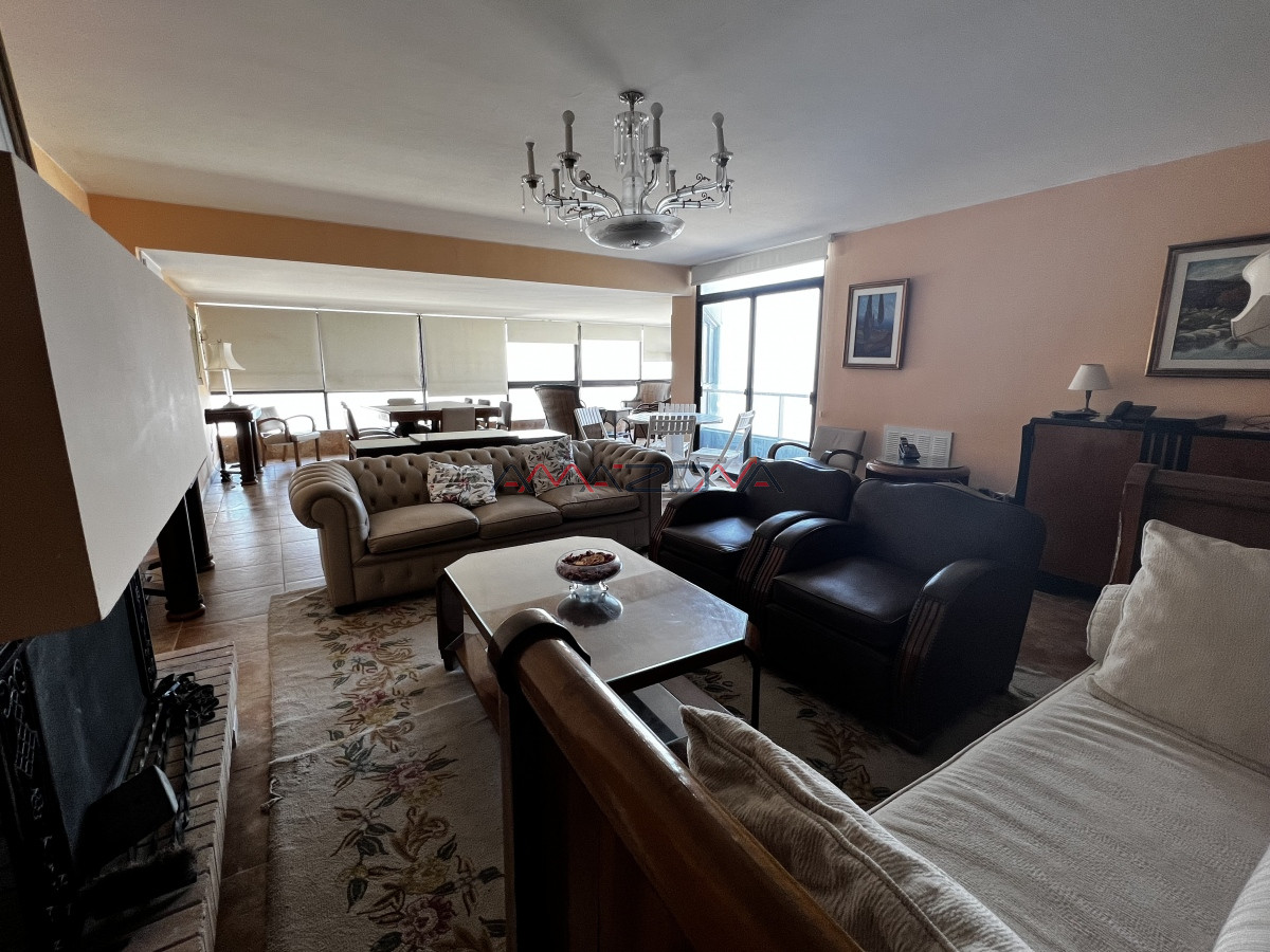 Apartamento ID.5462 - Excelente apartamento en la zona del puerto, con piscina, cancha de tenis y mucama diaria 