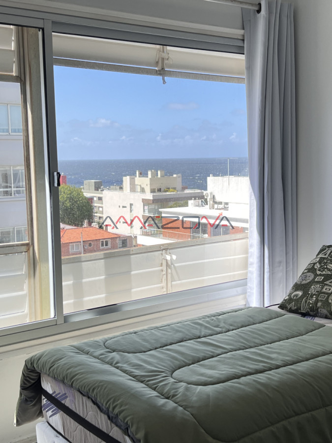 Apartamento ID.5345 - 2 dormitorios, garaje, balcon, wifi, mucama diaria.