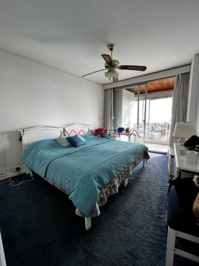 Apartamento ID.5510 - Edificio Lafayette 2 dormitorios 2 baños espectacular vista, totalmente despejada.