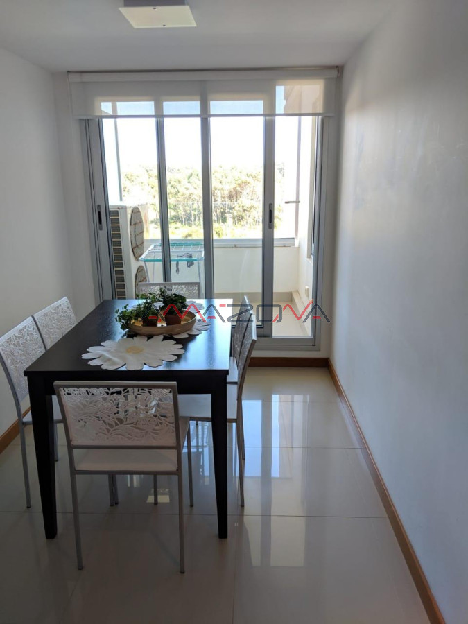 Apartamento ID.5770 - Tiburon 3, 4 dormitorios, playa brava, Punta del Este, piscina, mucama, servicio de playa cancha de tenis