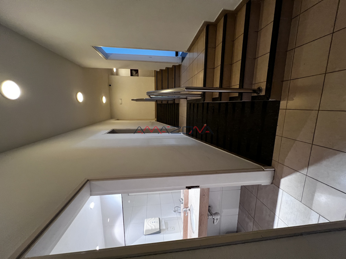 Apartamento ID.5726 - Venta Brava- Punta del Este;  4 dormitorios; 4 baños; piscina; loza radiante. Ideal para todo el año