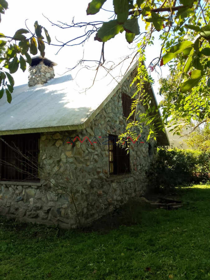 Casa ID.5598 - Vendo casa techo de plancha 4 dormitorios 