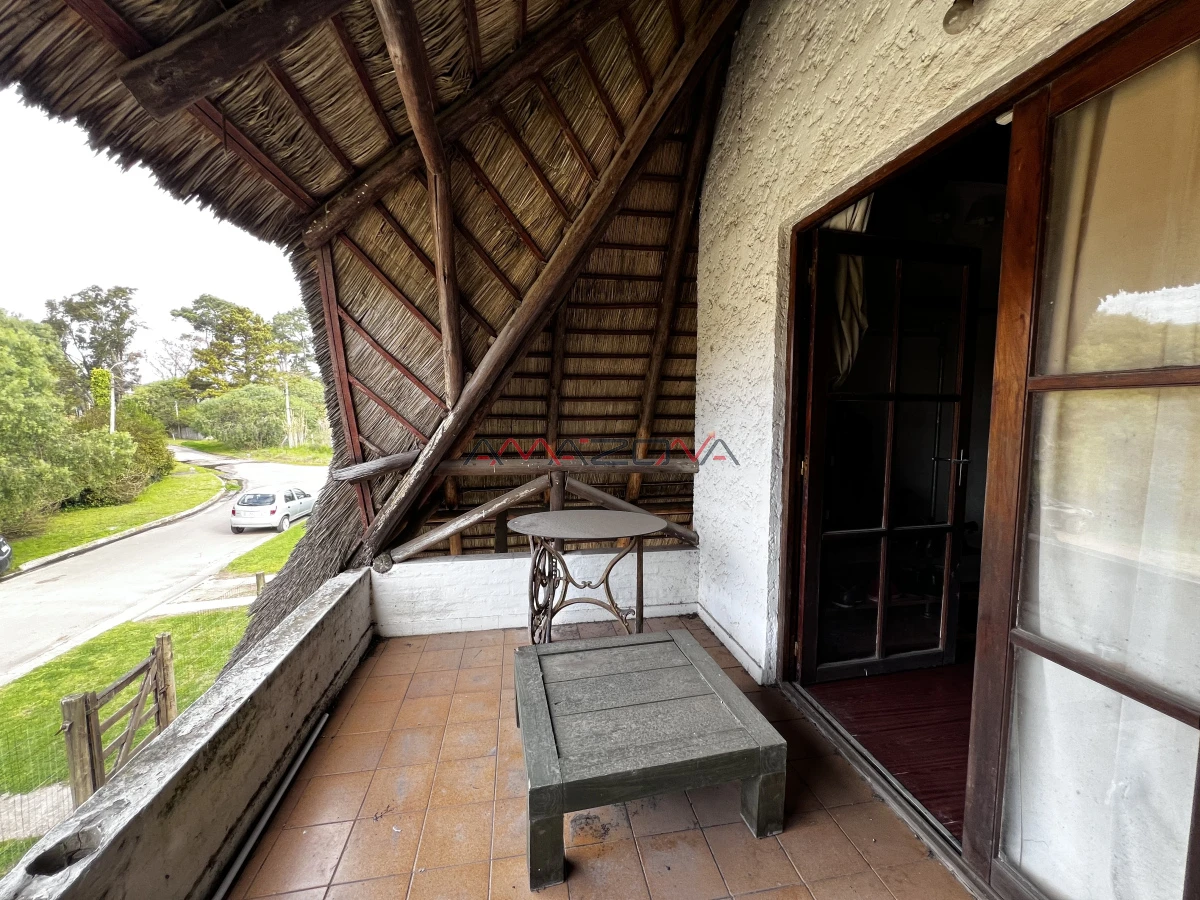 Casa ID.5745 - VENTA Casa 4 dormitorios 4 baños, toilette, parrillero, barbacoa, punta del estes