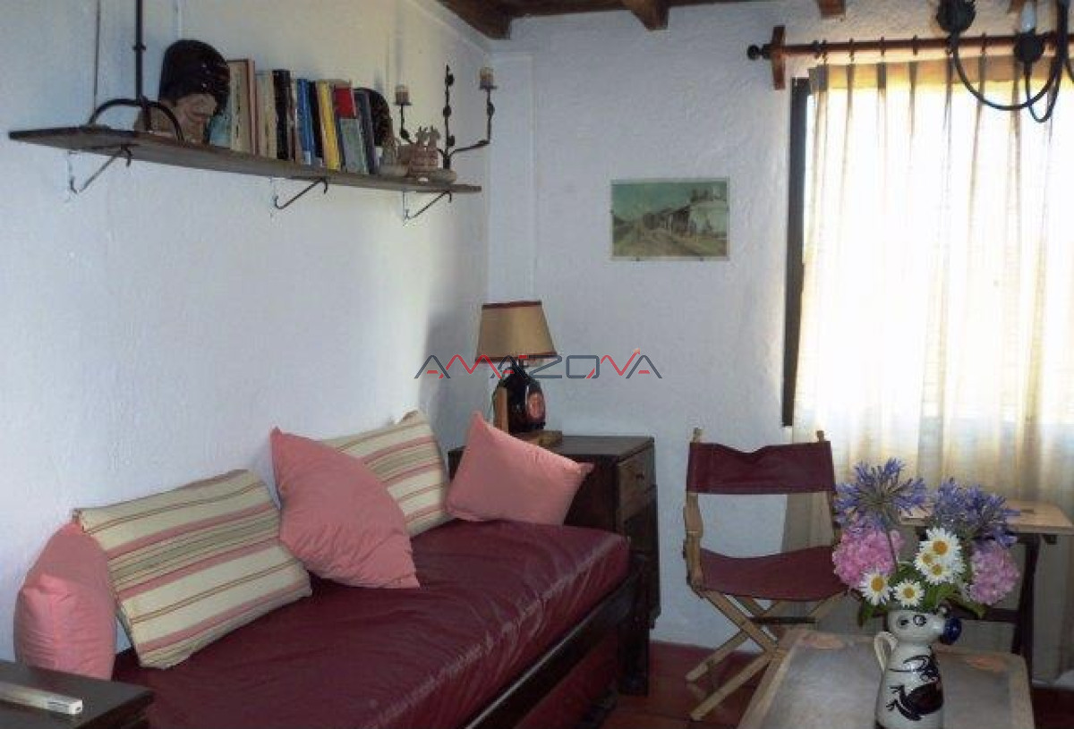 Casa ID.5283 - Apto banco Casa de material en Punta Rubia 2 dormitorios 2 baños