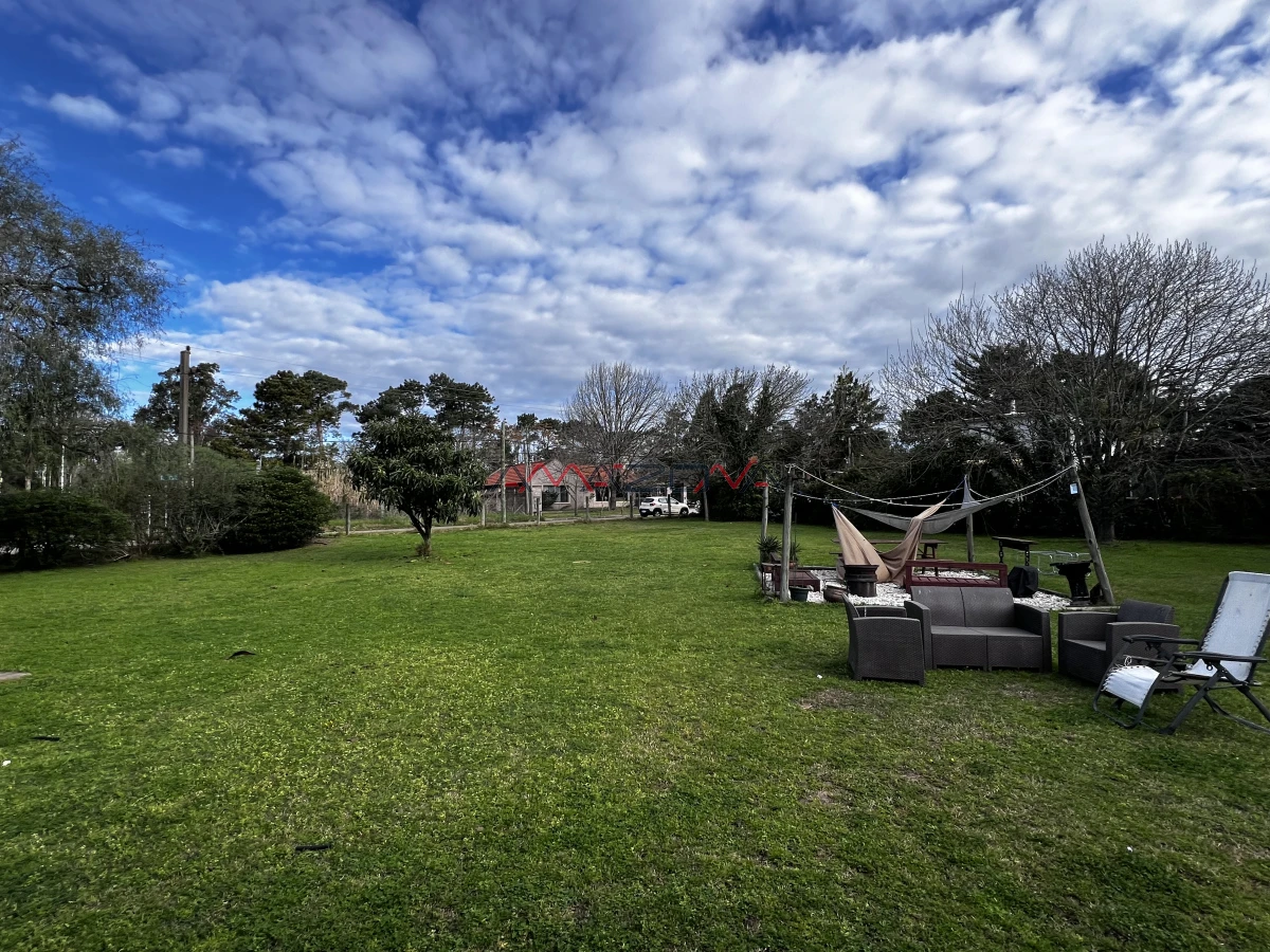 Casa ID.5745 - VENTA Casa 4 dormitorios 4 baños, toilette, parrillero, barbacoa, punta del estes