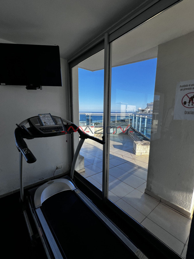 Apartamento ID.5726 - Venta Brava- Punta del Este;  4 dormitorios; 4 baños; piscina; loza radiante. Ideal para todo el año