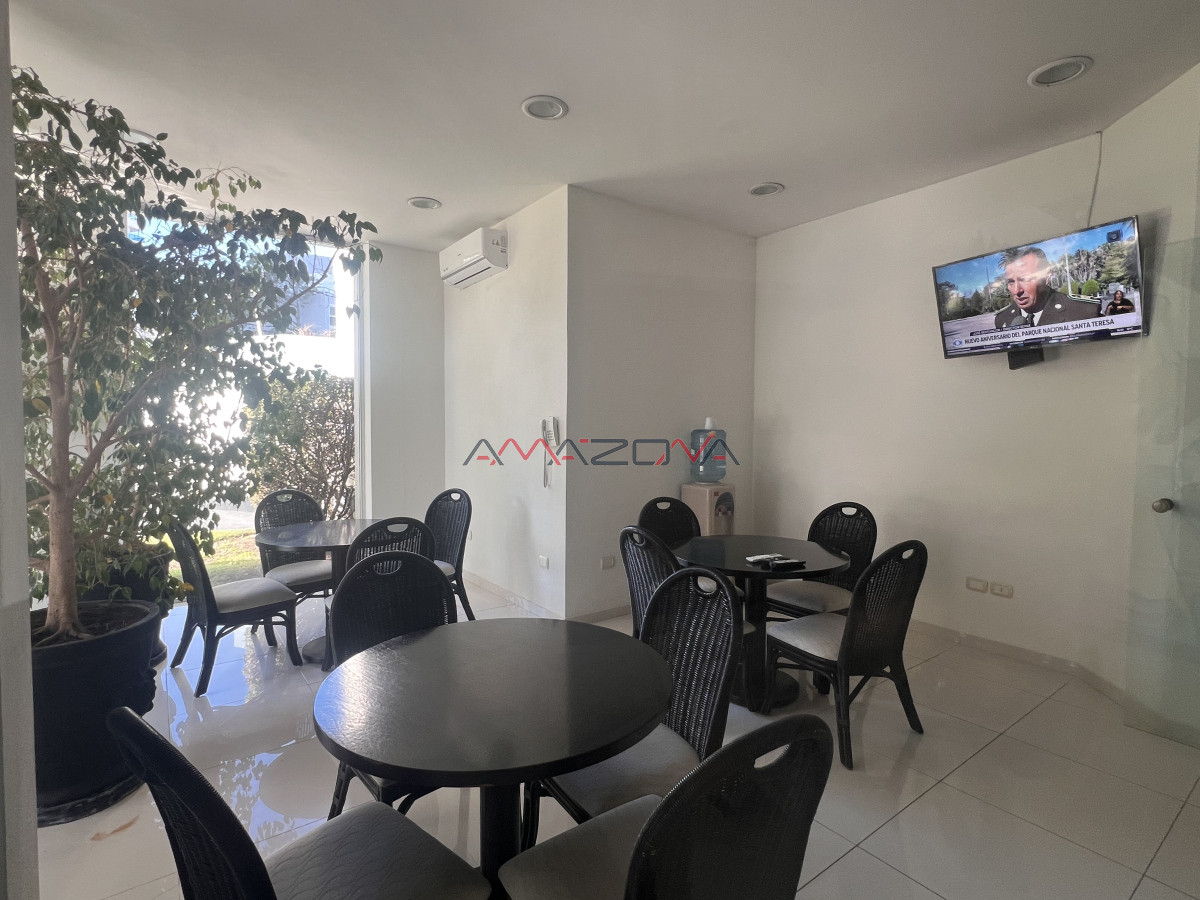 Apartamento ID.5726 - Venta Brava- Punta del Este;  4 dormitorios; 4 baños; piscina; loza radiante. Ideal para todo el año