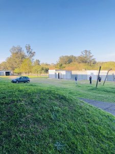 Apartamento 3 Dormitorios muy luminoso y ventilado, estacionamiento cerrado, vista al arroyo, se financia - PLD212A