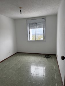 Departamento 2 dormitorios con Cochera en Torre San Carlos - PLD965A