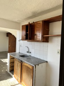 Apartamento Céntrico - 4 Dormitorios, luminoso, muy ventilado. - PLD719A