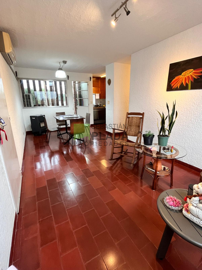 Apartamento ID.988 - Apartamento 2 Dormitorios Céntrico en Venta en San Carlos